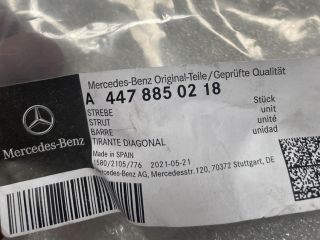 bontott MERCEDES-BENZ VITO Jobb első Lökhárító Tartó (Műanyag)