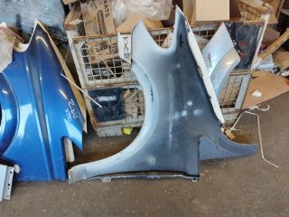 bontott MERCEDES-BENZ VITO Jobb első Sárvédő