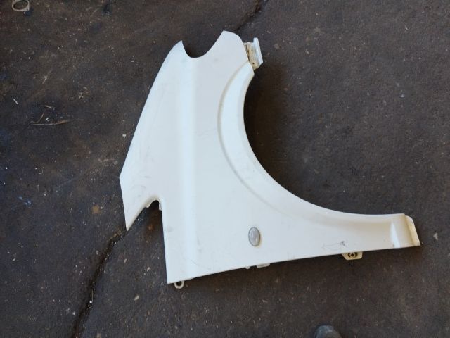 bontott MERCEDES-BENZ VITO Jobb első Sárvédő