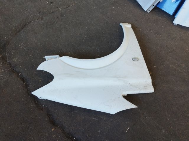 bontott MERCEDES-BENZ VITO Jobb első Sárvédő