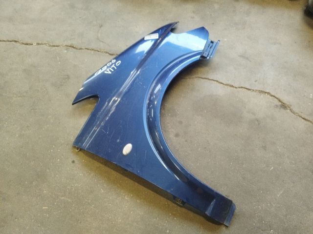 bontott MERCEDES-BENZ VITO Jobb első Sárvédő