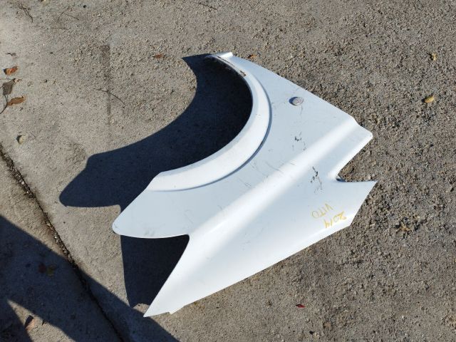 bontott MERCEDES-BENZ VITO Jobb első Sárvédő