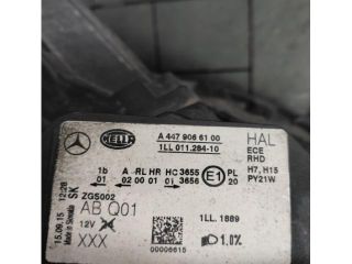 bontott MERCEDES-BENZ VITO Jobb Fényszóró