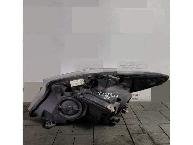 bontott MERCEDES-BENZ VITO Jobb Fényszóró