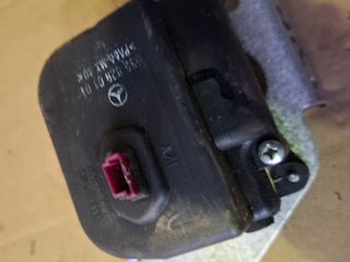 bontott MERCEDES-BENZ VITO Jobb hátsó Ablak Billentő Motor