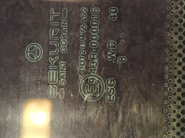 bontott MERCEDES-BENZ VITO Jobb hátsó Ablak