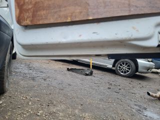 bontott MERCEDES-BENZ VITO Jobb hátsó Ajtó (Üres lemez)