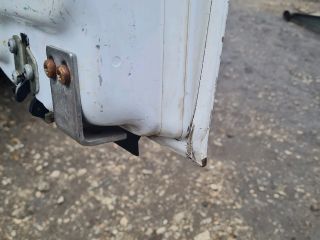 bontott MERCEDES-BENZ VITO Jobb hátsó Ajtó (Üres lemez)