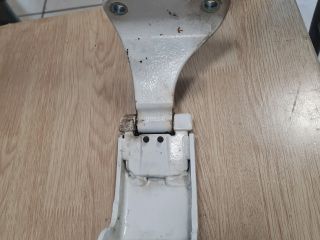 bontott MERCEDES-BENZ VITO Jobb hátsó Alsó Zsanér