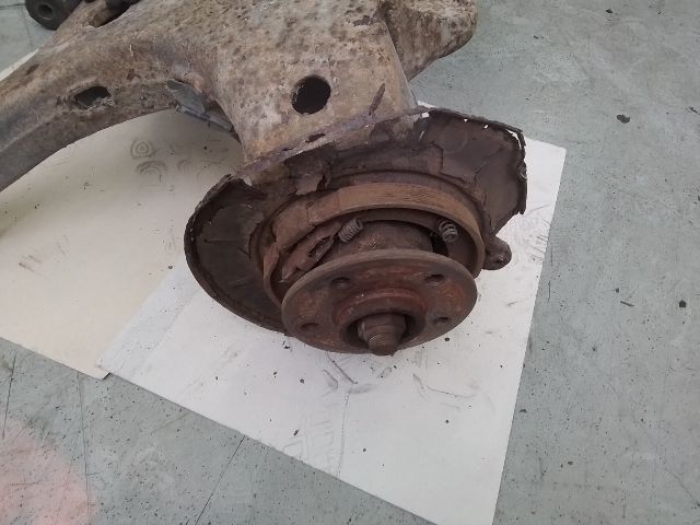 bontott MERCEDES-BENZ VITO Jobb hátsó Csonkállvány Kerékaggyal