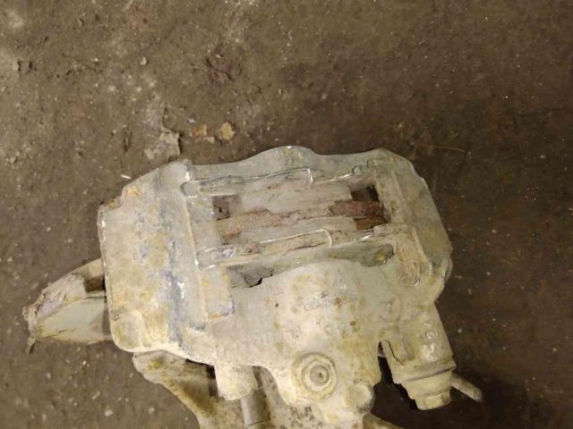 bontott MERCEDES-BENZ VITO Jobb hátsó Csonkállvány Kerékaggyal