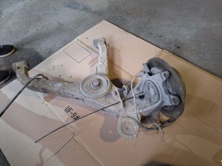 bontott MERCEDES-BENZ VITO Jobb hátsó Csonkállvány Kerékaggyal