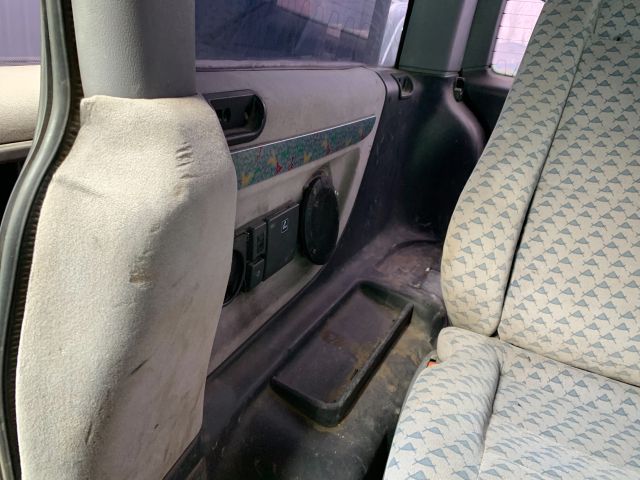 bontott MERCEDES-BENZ VITO Jobb hátsó Csonkállvány Kerékaggyal