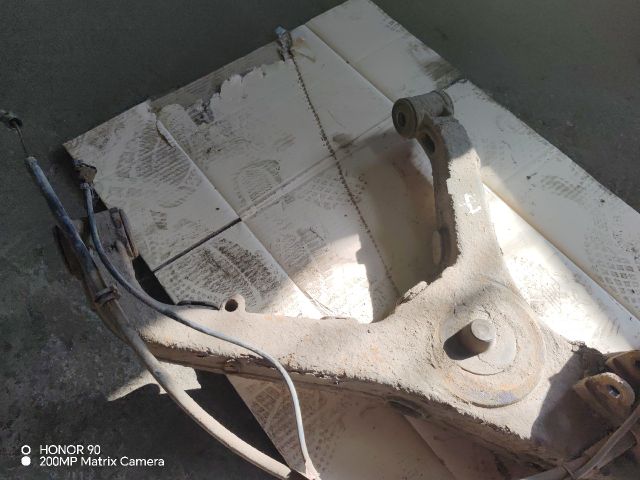 bontott MERCEDES-BENZ VITO Jobb hátsó Csonkállvány Kerékaggyal