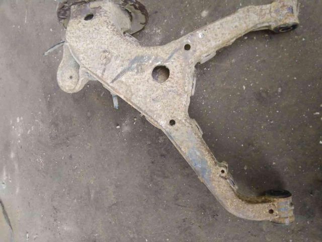 bontott MERCEDES-BENZ VITO Jobb hátsó Csonkállvány Kerékaggyal