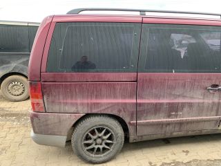 bontott MERCEDES-BENZ VITO Jobb hátsó Csonkállvány Kerékaggyal