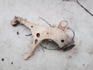 bontott MERCEDES-BENZ VITO Jobb hátsó Csonkállvány Kerékaggyal