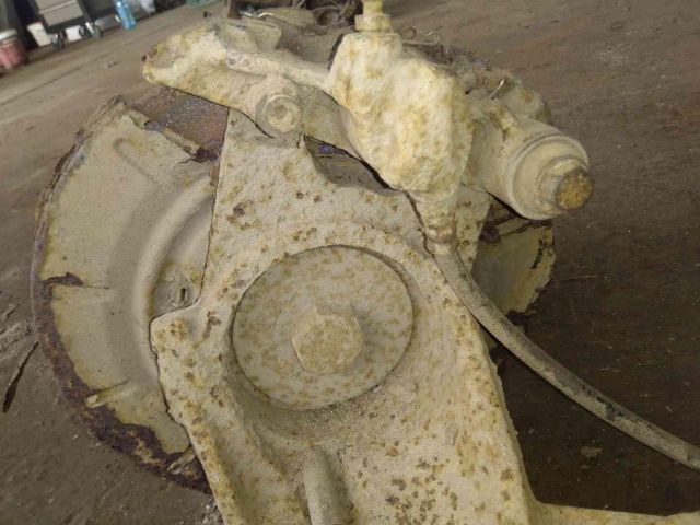 bontott MERCEDES-BENZ VITO Jobb hátsó Csonkállvány Kerékaggyal