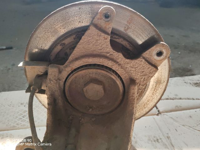 bontott MERCEDES-BENZ VITO Jobb hátsó Csonkállvány Kerékaggyal