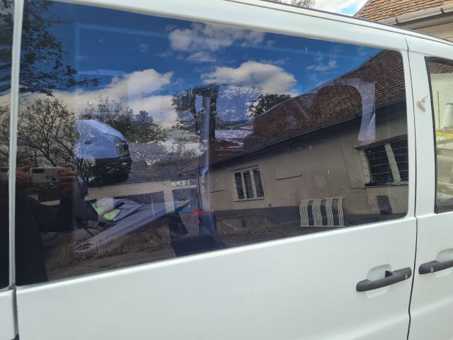 bontott MERCEDES-BENZ VITO Jobb hátsó Fixüveg (Ajtóban)