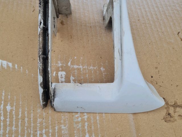 bontott MERCEDES-BENZ VITO Jobb Hátsó Lámpa Bajusz Díszléc