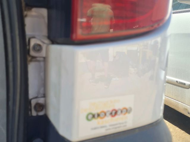 bontott MERCEDES-BENZ VITO Jobb Hátsó Lámpa Bajusz Díszléc