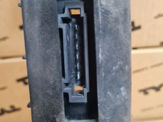 bontott MERCEDES-BENZ VITO Jobb Hátsó Lámpa Foglalat