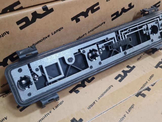 bontott MERCEDES-BENZ VITO Jobb Hátsó Lámpa Foglalat