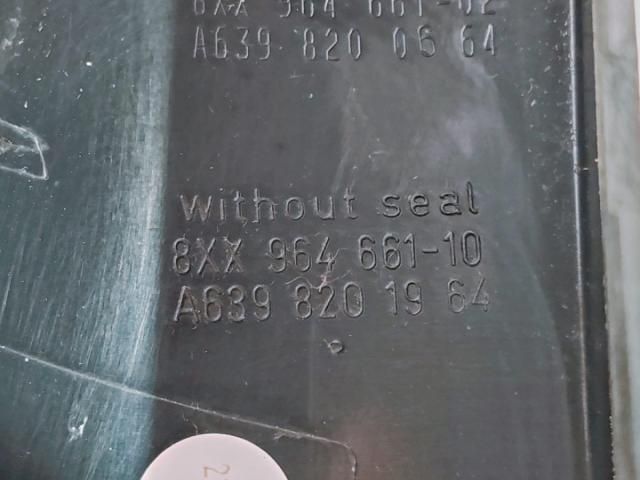 bontott MERCEDES-BENZ VITO Jobb Hátsó Lámpa