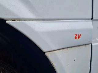 bontott MERCEDES-BENZ VITO Jobb hátsó Sárvédő Díszléc