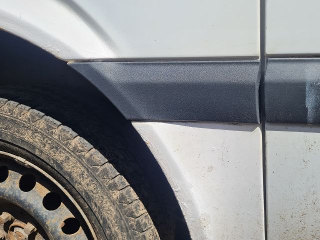 bontott MERCEDES-BENZ VITO Jobb hátsó Sárvédő Díszléc