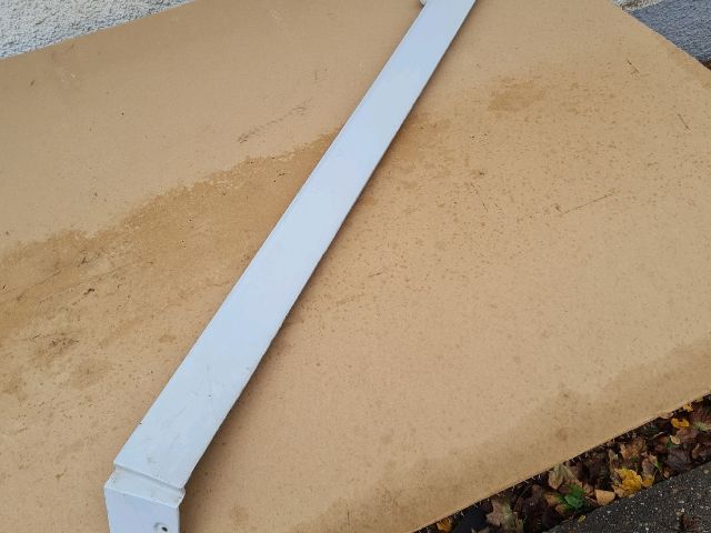 bontott MERCEDES-BENZ VITO Jobb hátsó Sárvédő Díszléc