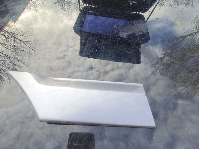 bontott MERCEDES-BENZ VITO Jobb hátsó Sárvédő Díszléc