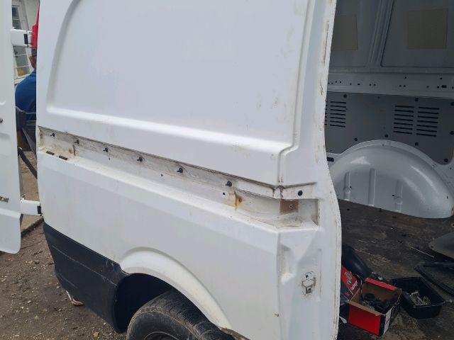 bontott MERCEDES-BENZ VITO Jobb hátsó Sárvédő