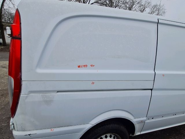 bontott MERCEDES-BENZ VITO Jobb hátsó Sárvédő