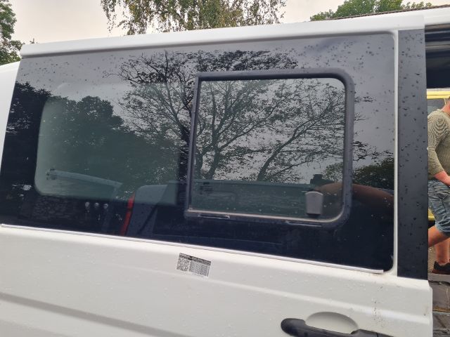 bontott MERCEDES-BENZ VITO Jobb Tolóajtó Ablak