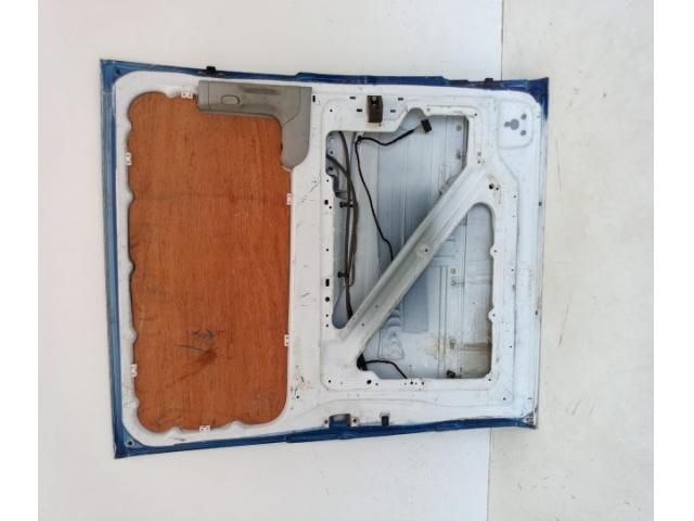 bontott MERCEDES-BENZ VITO Jobb Tolóajtó (Üres lemez)