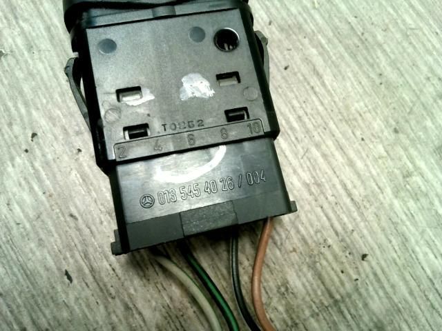 bontott MERCEDES-BENZ VITO Kipörgésgátló Kapcsoló