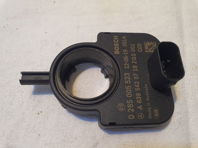 bontott MERCEDES-BENZ VITO Kormányszög Jeladó