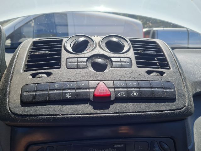 bontott MERCEDES-BENZ VITO Középső Szellőző