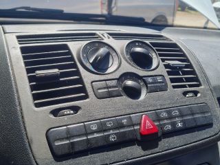 bontott MERCEDES-BENZ VITO Középső Szellőző