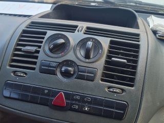 bontott MERCEDES-BENZ VITO Középső Szellőző