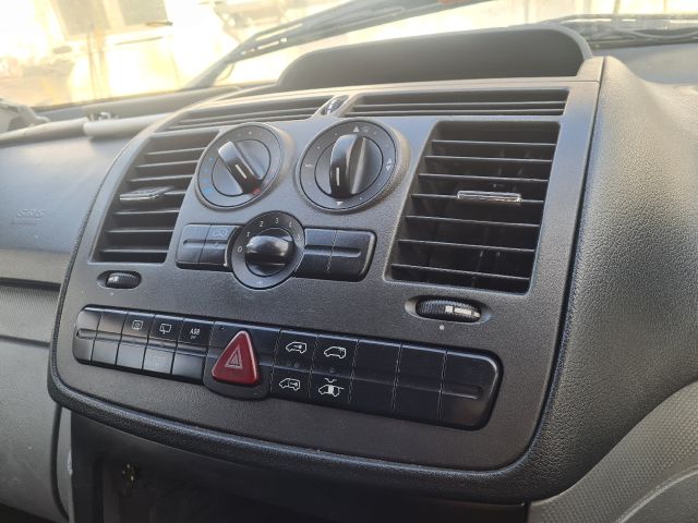 bontott MERCEDES-BENZ VITO Középső Szellőző