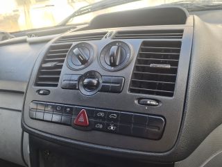 bontott MERCEDES-BENZ VITO Középső Szellőző