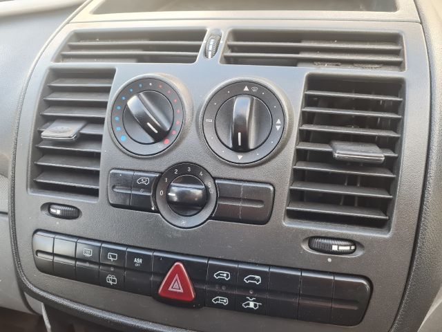 bontott MERCEDES-BENZ VITO Középső Szellőző