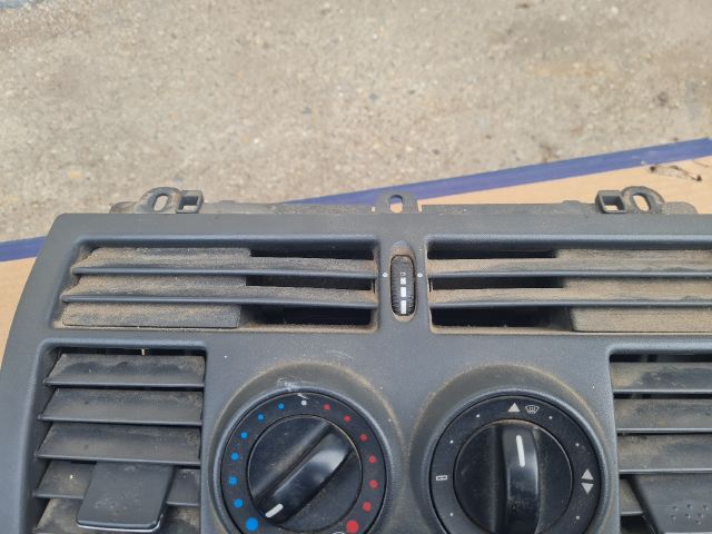 bontott MERCEDES-BENZ VITO Középső Szellőző