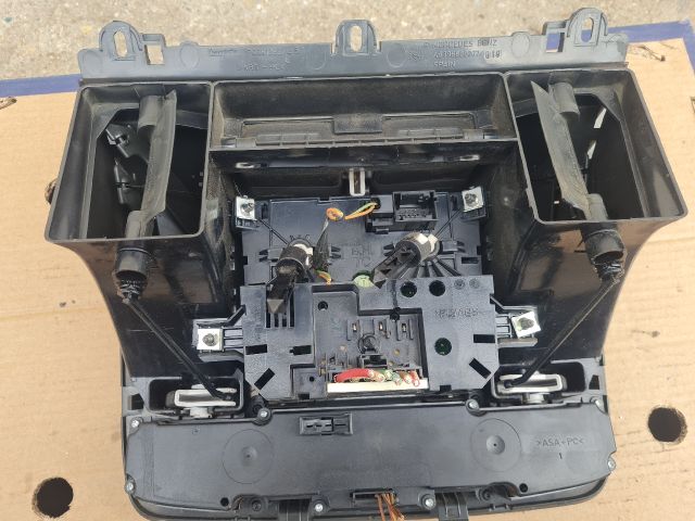 bontott MERCEDES-BENZ VITO Középső Szellőző