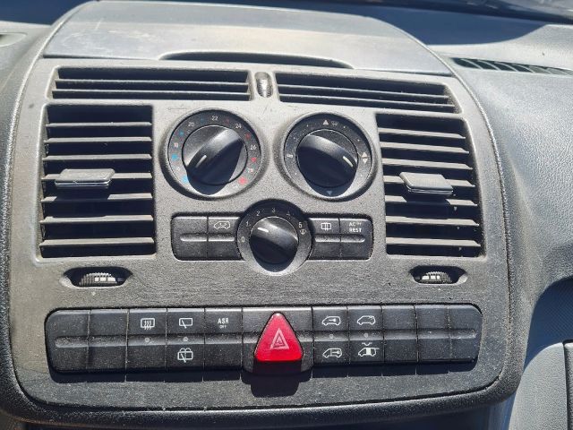 bontott MERCEDES-BENZ VITO Középső Szellőző