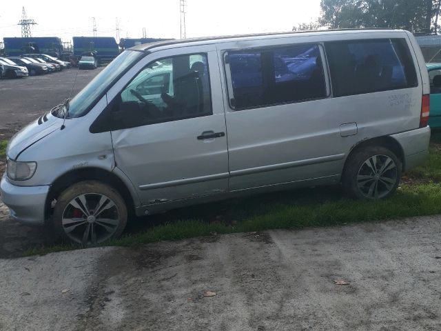 bontott MERCEDES-BENZ VITO Levélrács