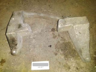 bontott MERCEDES-BENZ VITO Motor Tartó Bak (Pozíciófüggetlen)